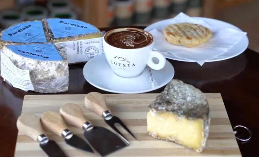 Entre montanhas que parecem dormir, rios cristalinos e sabores premiados, um destino que guarda o coração do interior paulista