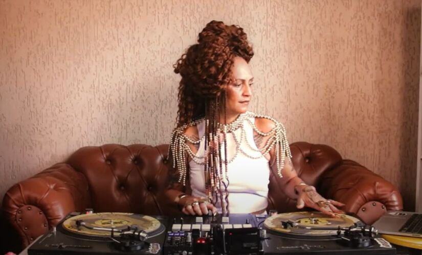 DJ Donna ministrou oficinas no Katarina Bar durante a semana