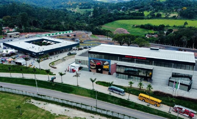  Complexo Dream Car fica na Estrada do Vinho, 7.901, bairro Canguera, em São Roque