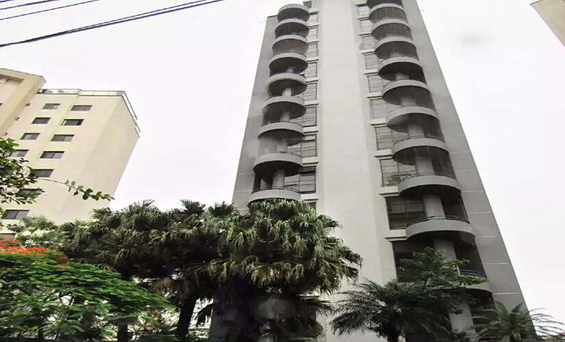 Unidade duplex está avaliada em R$ 468 mil, mas será ofertada por R$ 235 mil