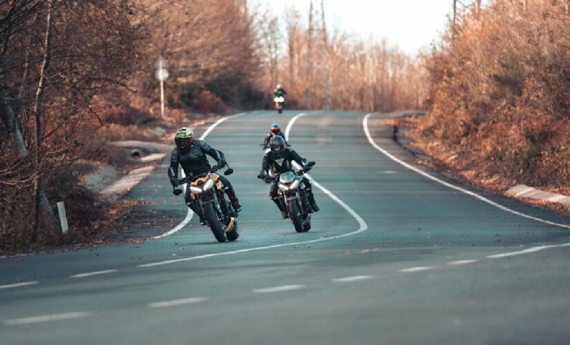 Segundo a pesquisa, andar de moto ajuda realmente o cérebro, sendo 50% mais benéfico do que para quem não pilota