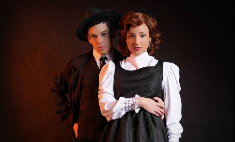 'Bonnie & Clyde - O Musical' é uma experiência cênica que mergulha nas emoções humanas e nas consequências das escolhas