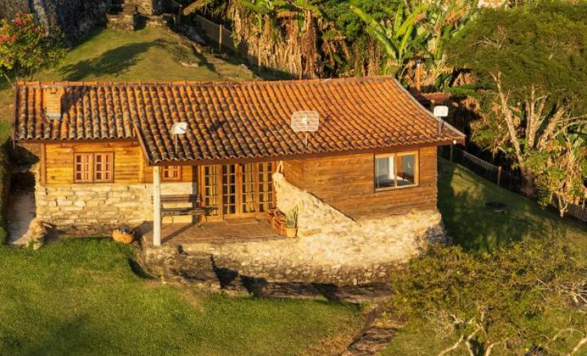 Com infraestrutura turística e águas terapêuticas, cidade atrai visitantes em busca de bem-estar