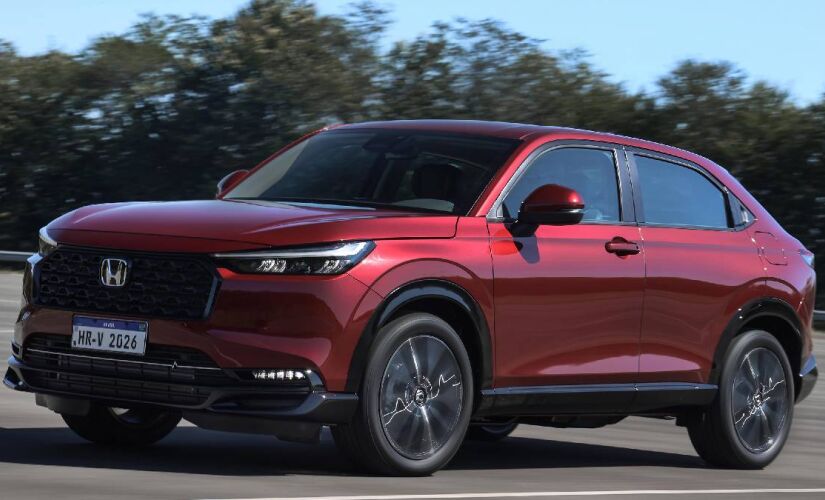 SUV compacto na linha 2026 está à venda a partir deste este mês em quatro versões de acabamento e em duas opções de motorização