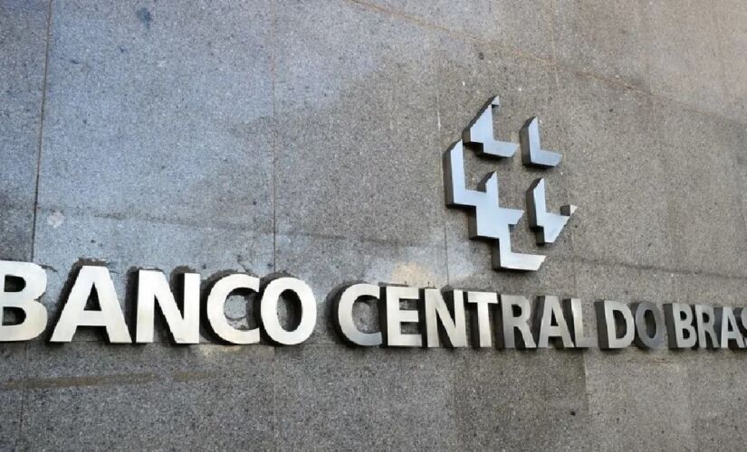 Banco Central confirmou que a suspensão total foi substituída por uma suspensão parcial