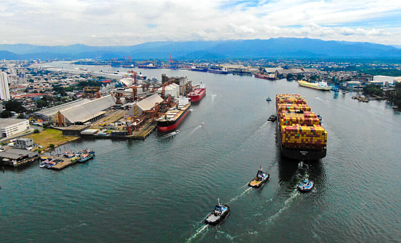 Porto de Santos já foi eleito o maior da América Latina