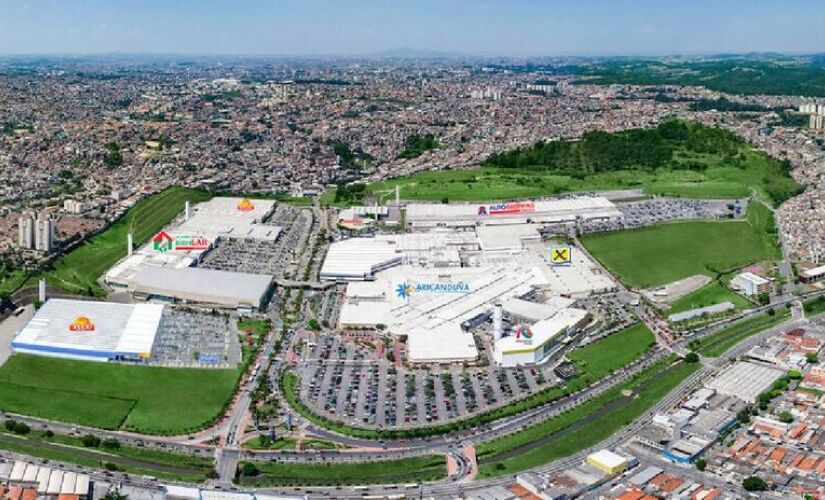São Paulo abriga o maior shopping center de toda a América Latina: o Shopping Aricanduva