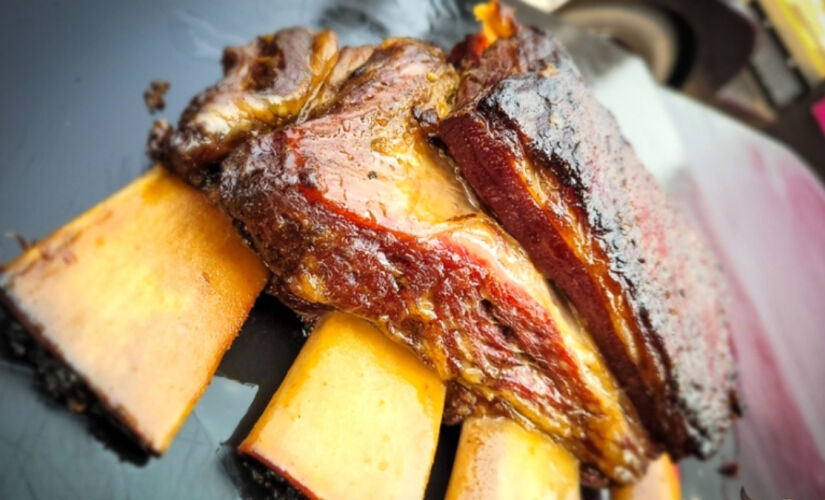 Taurus Festival de Assadores e Churrasqueiros BBQ ocorre no estacionamento G6 do Shopping Taboão