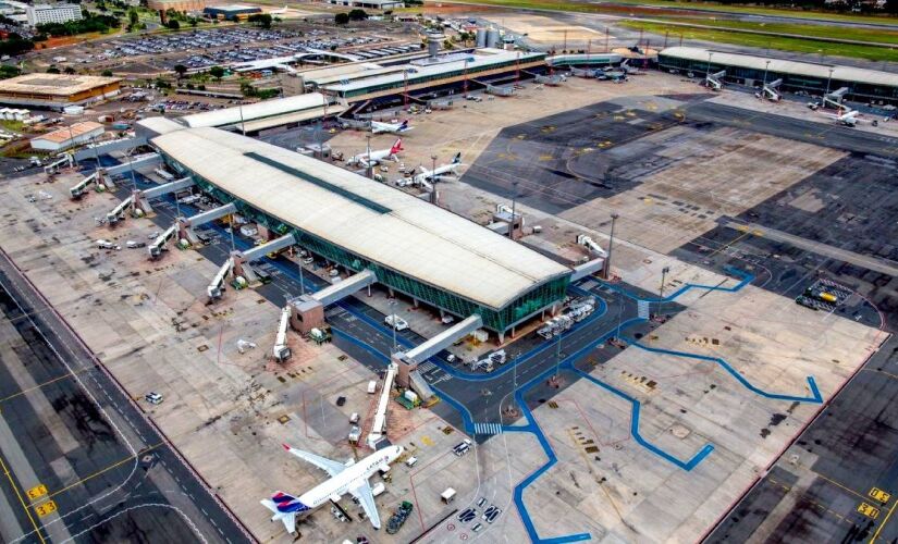 Aeroporto de Brasília funciona como importante hub nacional
