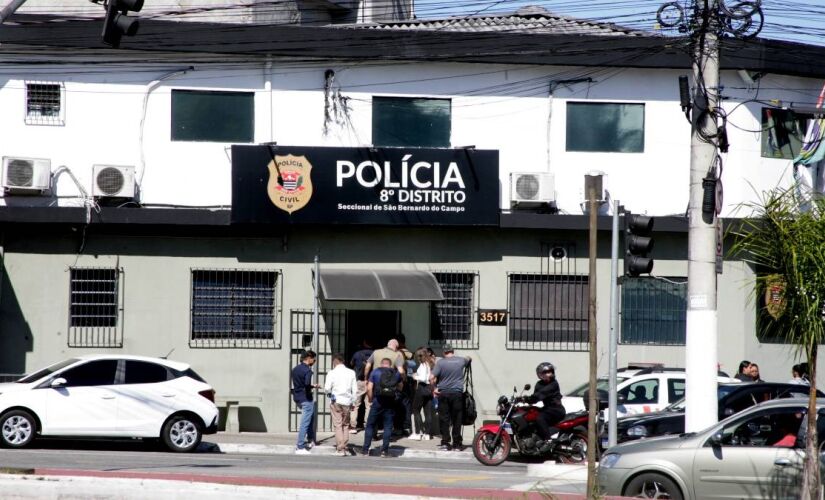 De acordo com a delegada do 8&ordm; Distrito Policial há indícios concretos de que o padrasto é o culpado