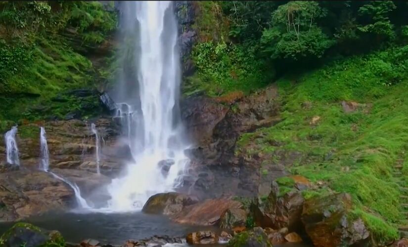 A Barra do Turvo impressiona com mais de 70 cachoeiras para você visitar