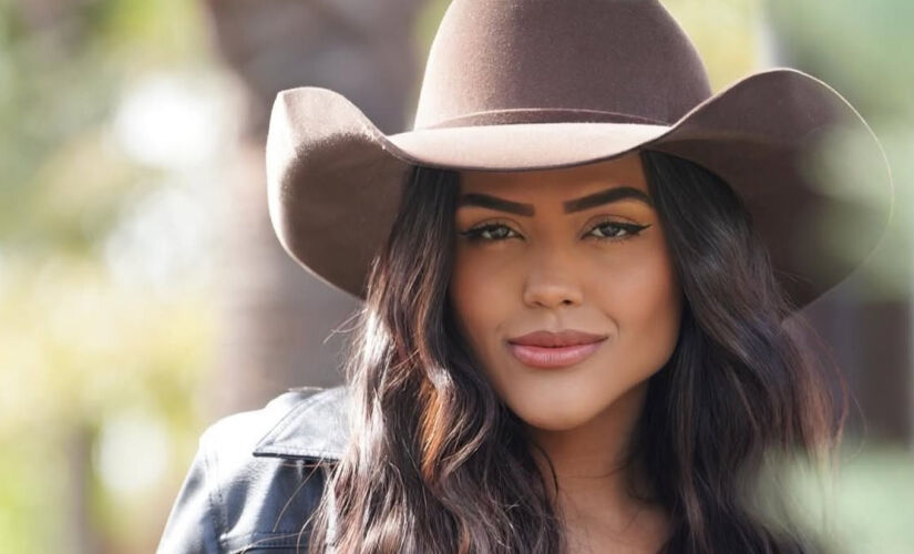 Camila Loures está entre os possíves participantes 
