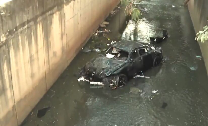 Carro trafegava pela avenida no sentido da Marginal Pinheiros