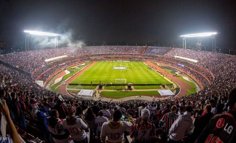 Do futebol brasileiro, apenas o MorumBis, do São Paulo, três vezes campeão da América, se faz presente no ranking
