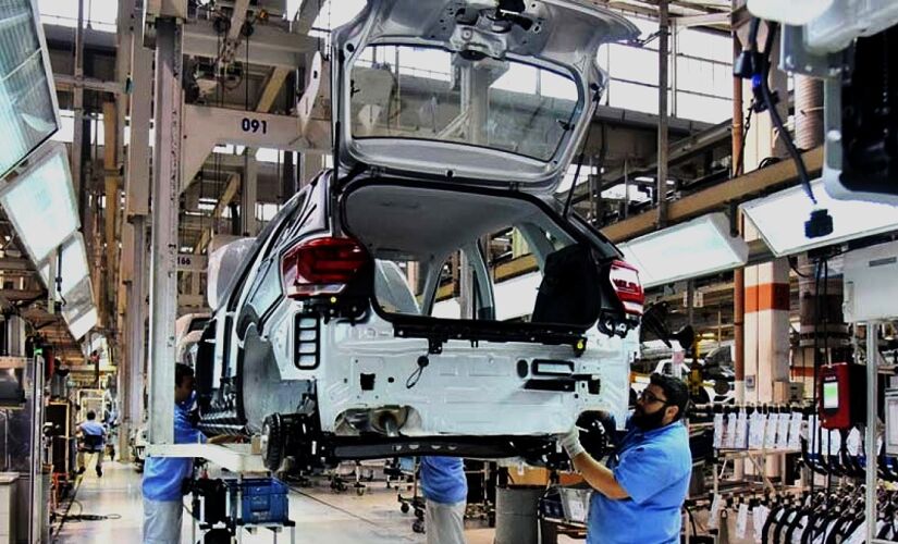 Apesar dos juros elevados e aumento de importações, entidade mantém otimismo sobre produção e empregos na cadeia automotiva
