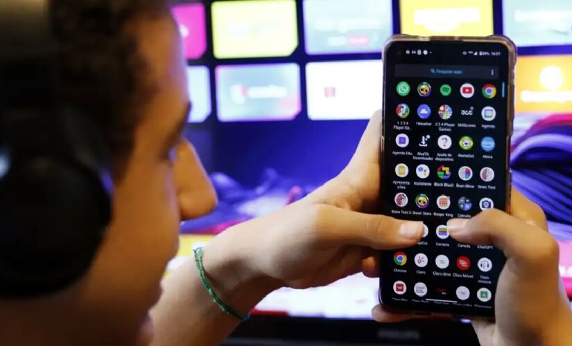 Descumprimento pode gerar advertências, multas de até R$ 50 milhões, suspensão ou até proibição definitiva de atividades no País