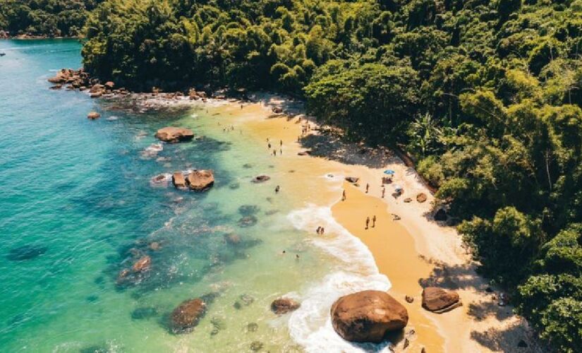 Mar transparente, mata preservada e mais de 100 praias garantiram o topo do ranking