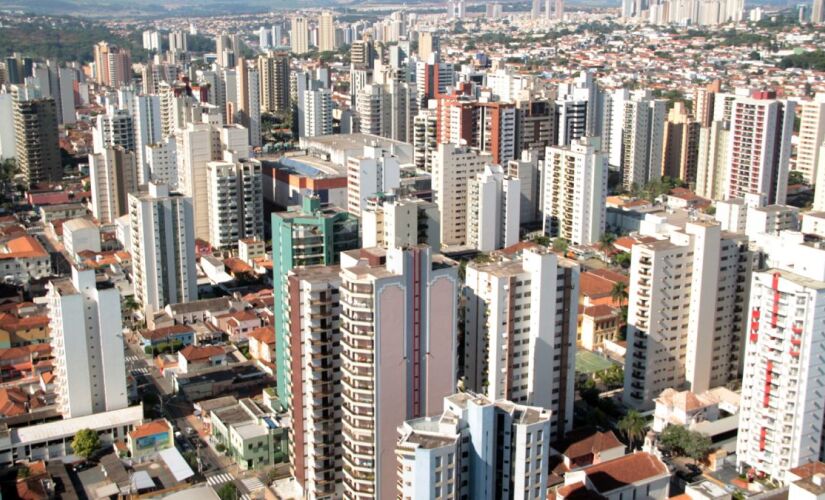 Combinando desenvolvimento econômico, infraestrutura moderna, educação de qualidade e forte vida cultural, Ribeirão Preto é uma das cidades mais promissoras para morar e investir no Brasil.