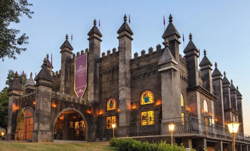 O Castelo dos Vinhas é uma das atrações turísticas mais famosas de Vinhedo