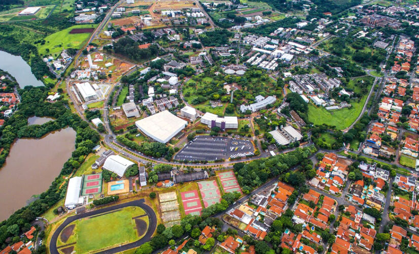 Unicamp abre 21 vagas com salários de até R$ 9,7 mil e oportunidades para nível médio, técnico e superior