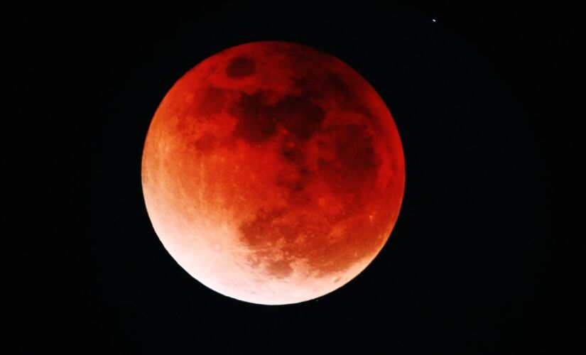 Segundo o site Space.com, eclipse terá início às 12h28 (horário de Brasília) e vai se estender até 17h55