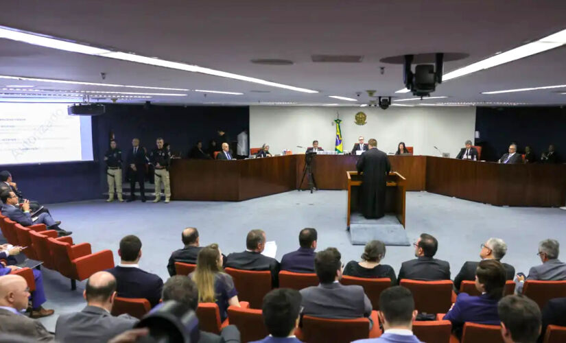 PGR afirmou que não é necessária uma assinatura para se configurar o crime de golpe de Estado