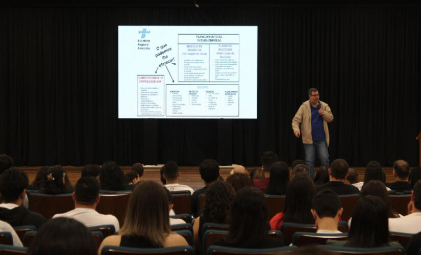 Participantes tiveram acesso a uma palestra especial