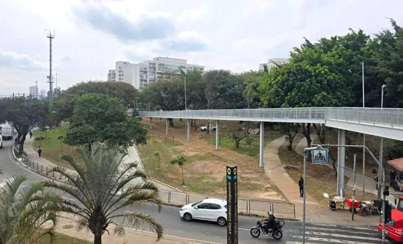 Nova passarela conecta Avenida Queiroz Filho à Estação Villa-Lobos-Jaguaré