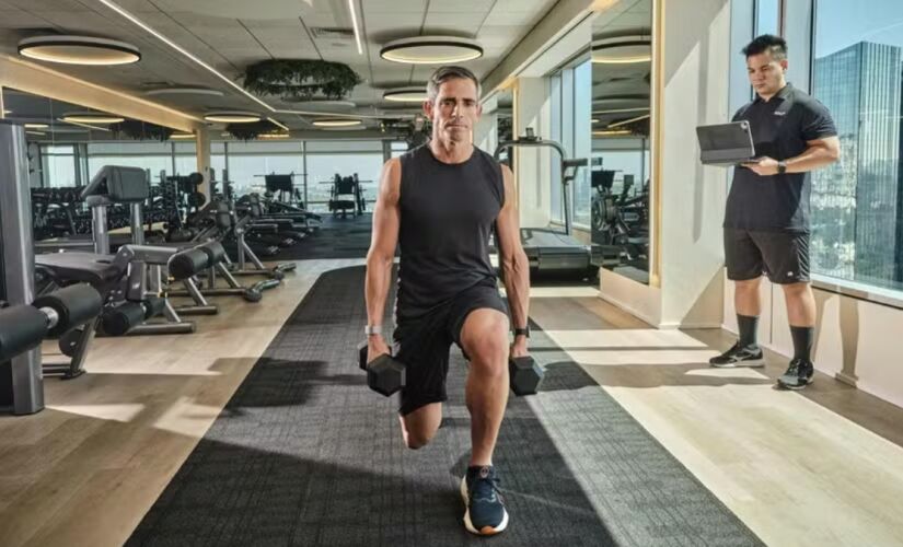 Com mensalidades que superam a média do mercado fitness, a Soul 8 se posiciona como um clube exclusivo de saúde integrada. 