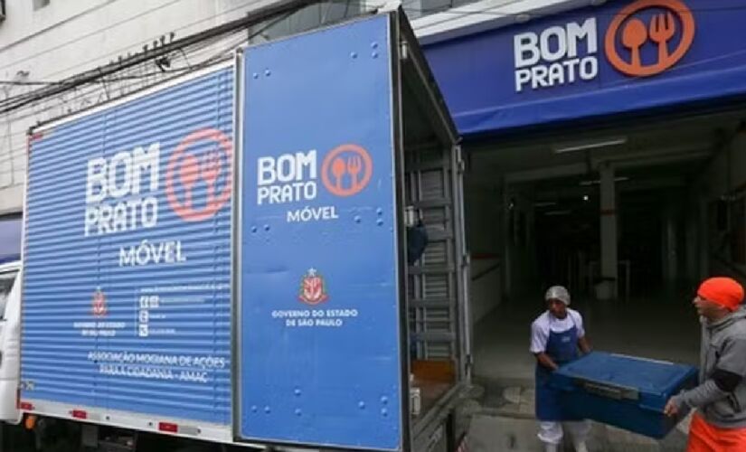 Bom Prato Móvel funciona por meio de caminhões de pequeno porte, que circulam em regiões de maior vulnerabilidade social e em áreas com difícil acesso aos restaurantes fixos