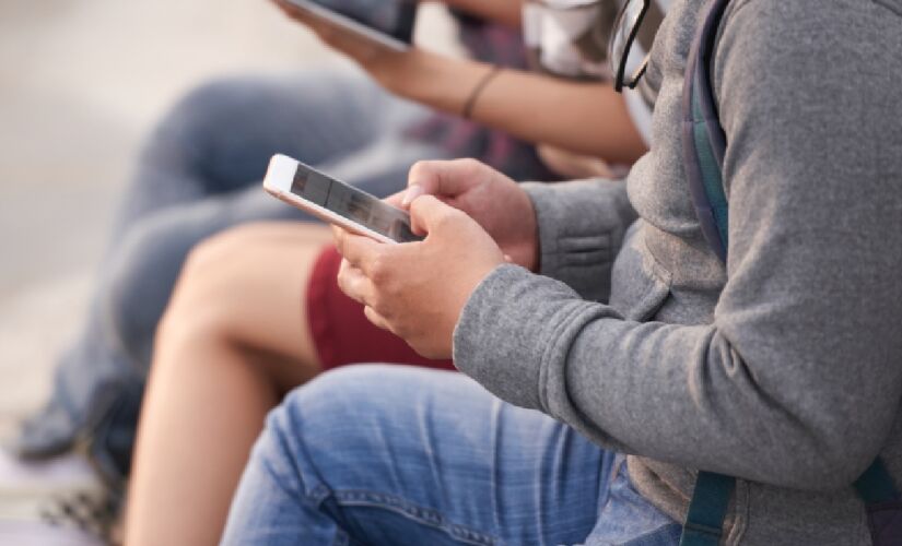 Ferramentas de Inteligência Artificial (IA) já fazem parte do cotidiano escolar ou até pessoal