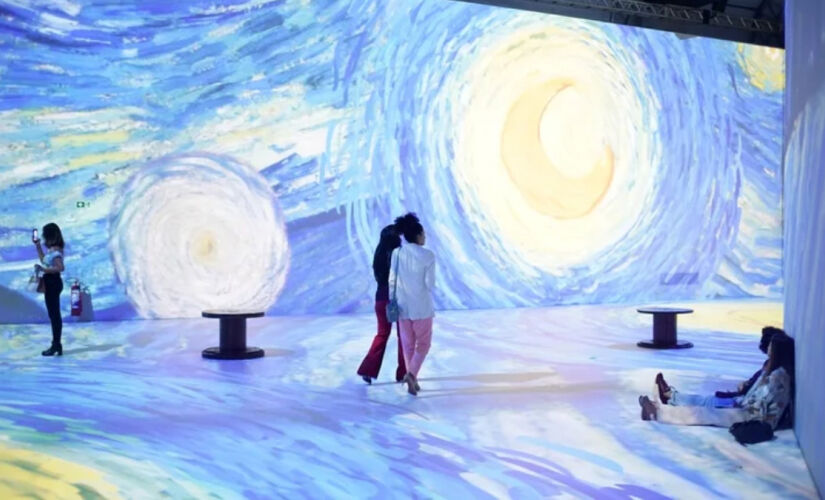 Proposta une arte e tecnologia em um espetáculo audiovisual de alta definição