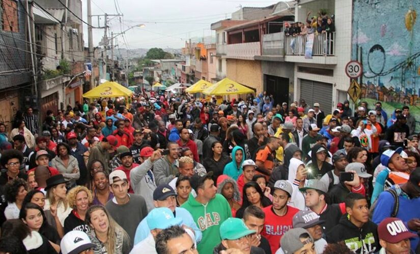 Festival ocupa a rua Adoasto de Godói, no Capão Redondo