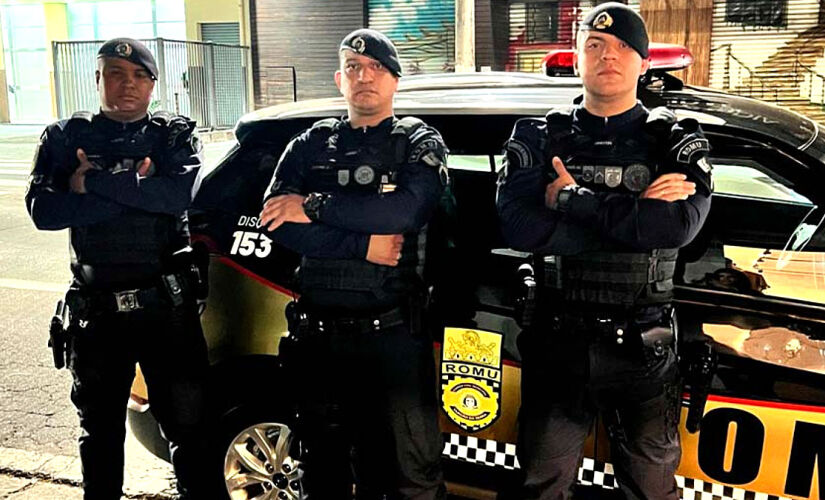 Rondas Ostensivas Municipal (ROMU) da GCM de Taboão da Serra, na Grande SP, prendeu um homem acusado de realizar uma série de assaltos em comércios da região