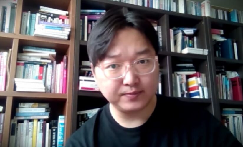 YoungHoon Kim é cientista e teólogo