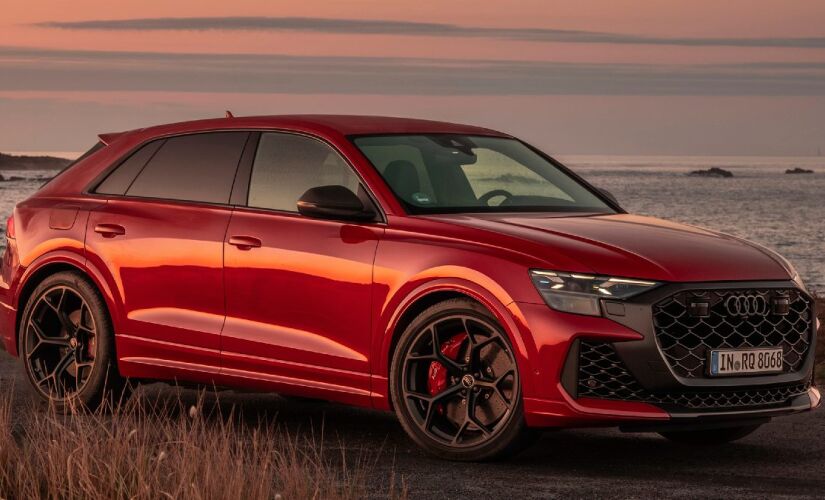 Versão Performance traz 640 cv, suspensão pneumática e acabamento exclusivo