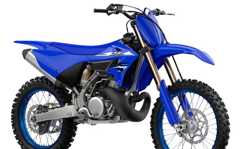 Yamaha YZ250 mantém o clássico propulsor de 250 cilindradas com sistema YPVS