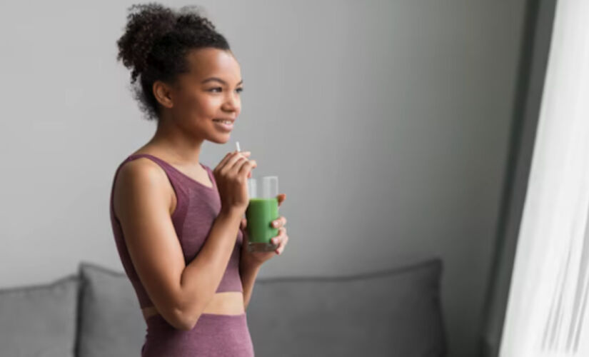 Suas propriedades antioxidantes ajudam a combater os radicais livres