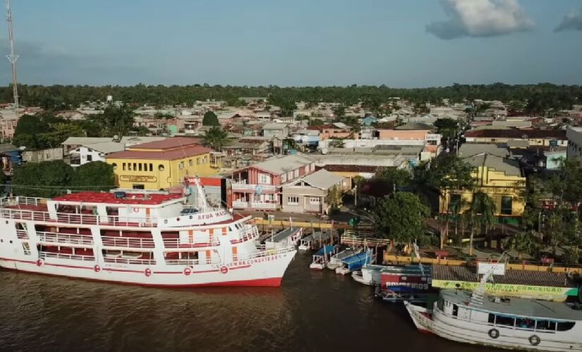 Sustentável, a cidade tem seu ritmo ditado fortemente pelos rios da Amazônia