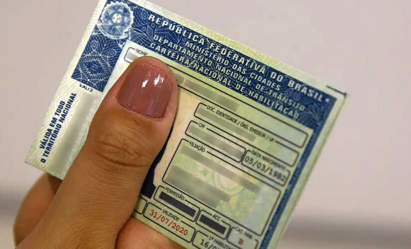 Atualmente, cerca de 20 milhões de brasileiros dirigem sem carteira