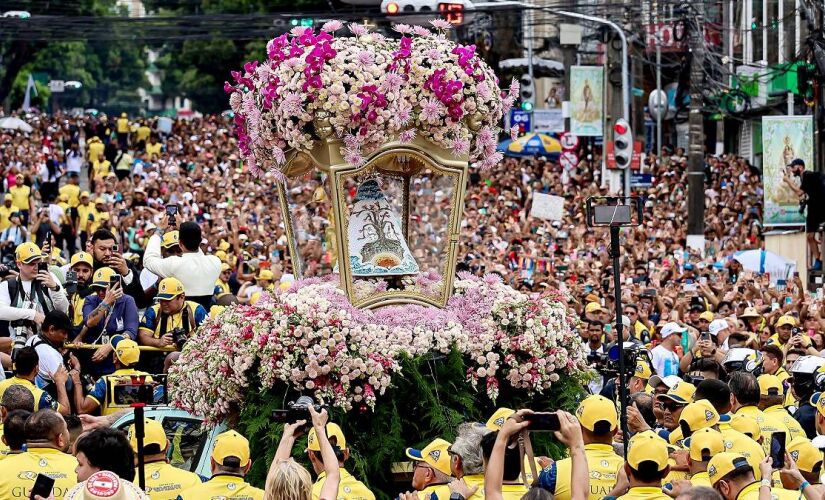 Círio de Nossa Senhora de Nazaré é considerada a maior procissão católica do Brasil