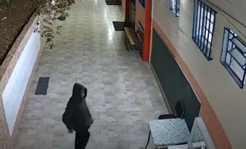 Homem invade escola na zona leste de São Paulo