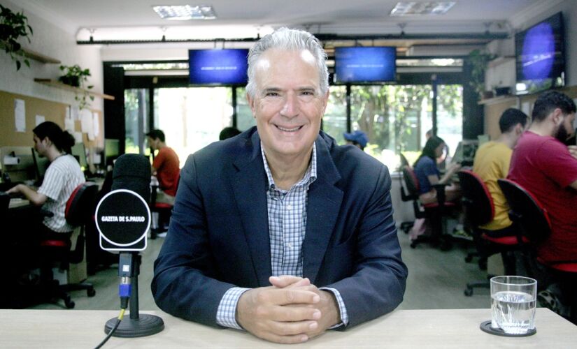 O publicitário Luiz Lara durante entrevista à Gazeta