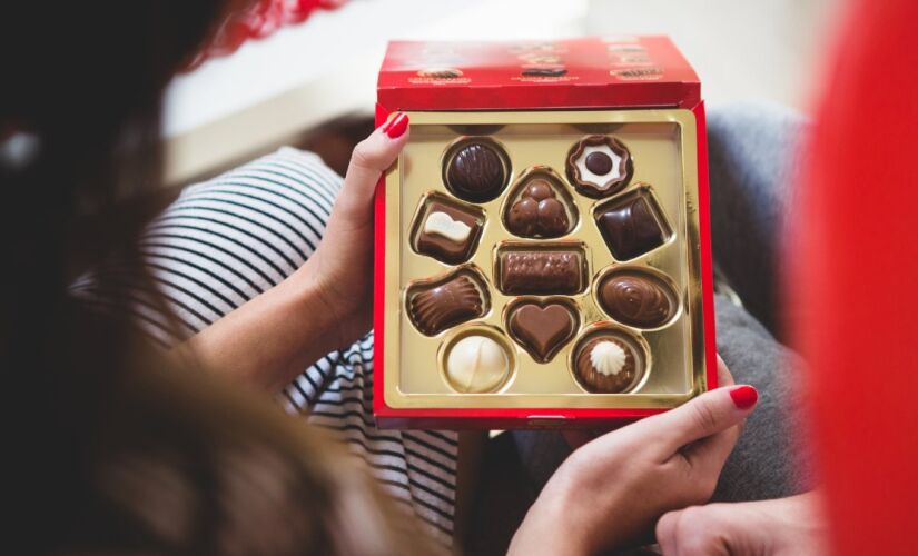 Chocolates e mais com 70% off a sacola surpresa é o segredo para economizar