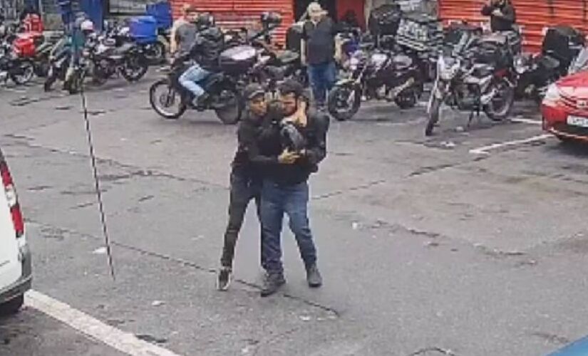 Com base nas imagens e relatos de testemunhas no local, a PM afirma que ao menos oito criminosos teriam participado da ação