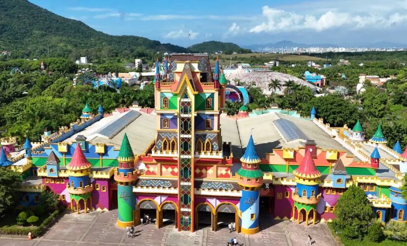  parque foi undado em 1991 pelo empresário João Batista Sérgio Murad