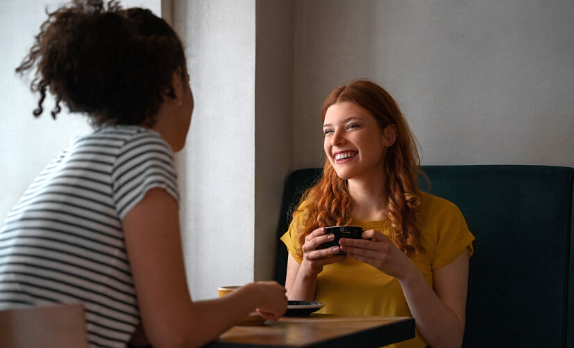  Por décadas, fomos ensinados a acreditar que havia uma forma "correta" de falar o idioma