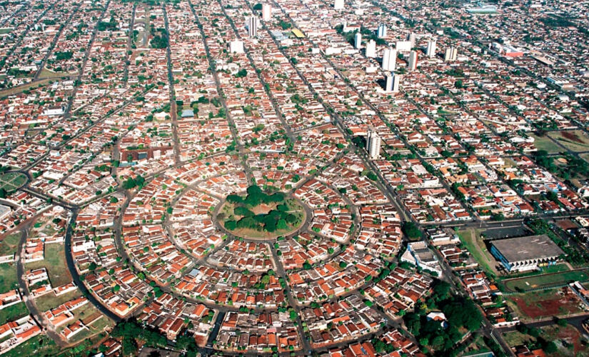 Presença da cidade na macrorregião de Ribeirão Preto conecta Sertãozinho com rodovias, aeroportos e centros logísticos