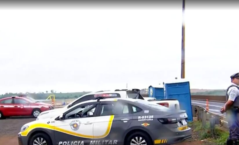 Acidente foi entre as cidades de Novo Horizonte e Pongaí, no interior de São Paulo