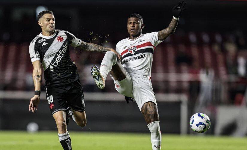 São Paulo e Vasco se enfrentam, neste domingo, no Brasileirão Série A